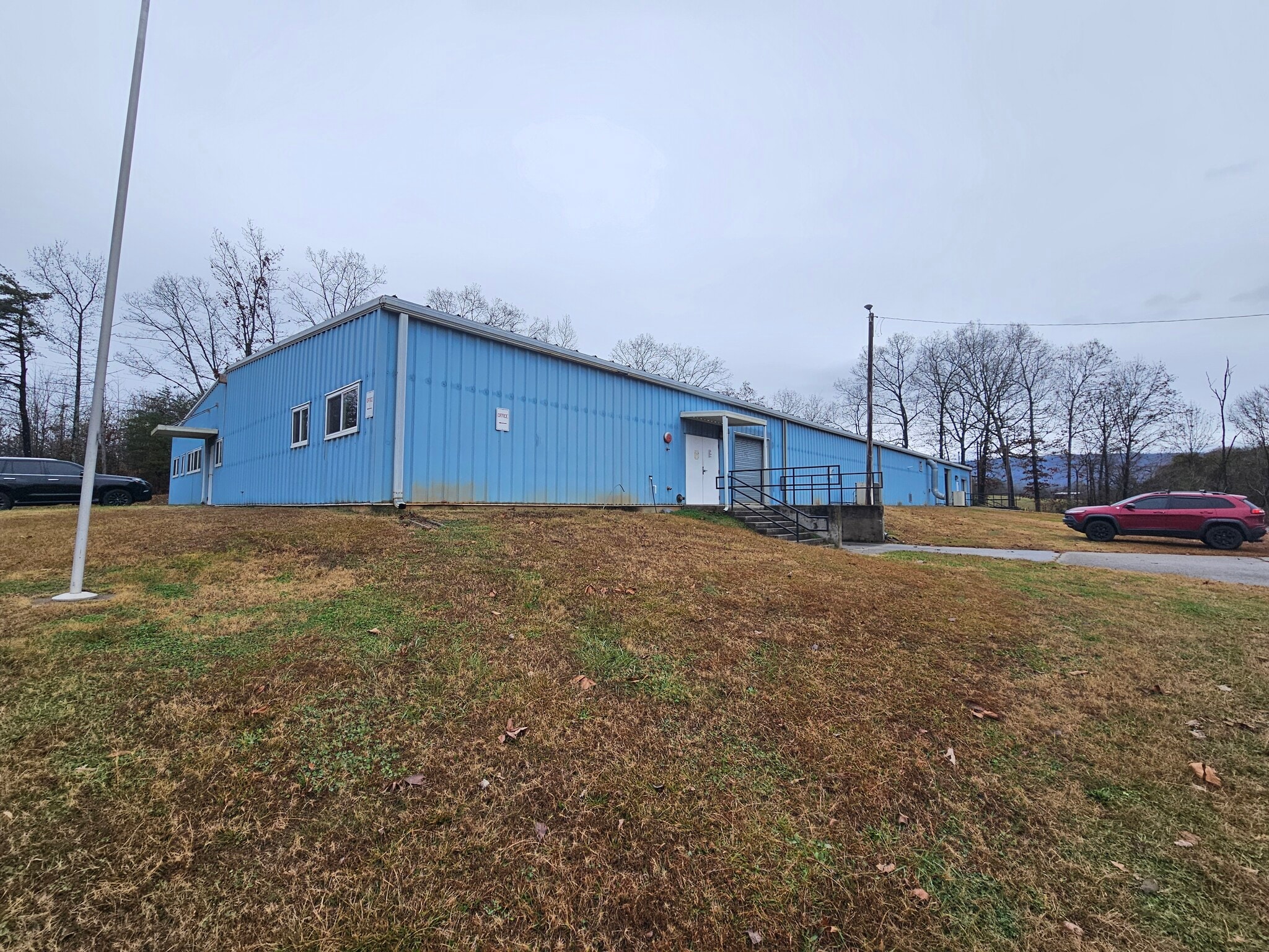 205 Industrial Pike, Whitwell, TN for sale Primary Photo- Image 1 of 37