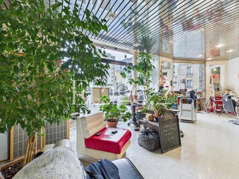 Commerce de détail dans Paris à vendre - Photo intérieure - Image 3 de 5