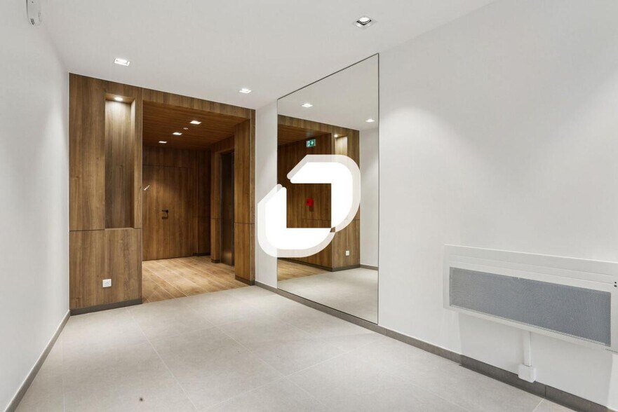 11 Rue De Vanves, Boulogne-Billancourt à louer - Photo du bâtiment - Image 2 de 13