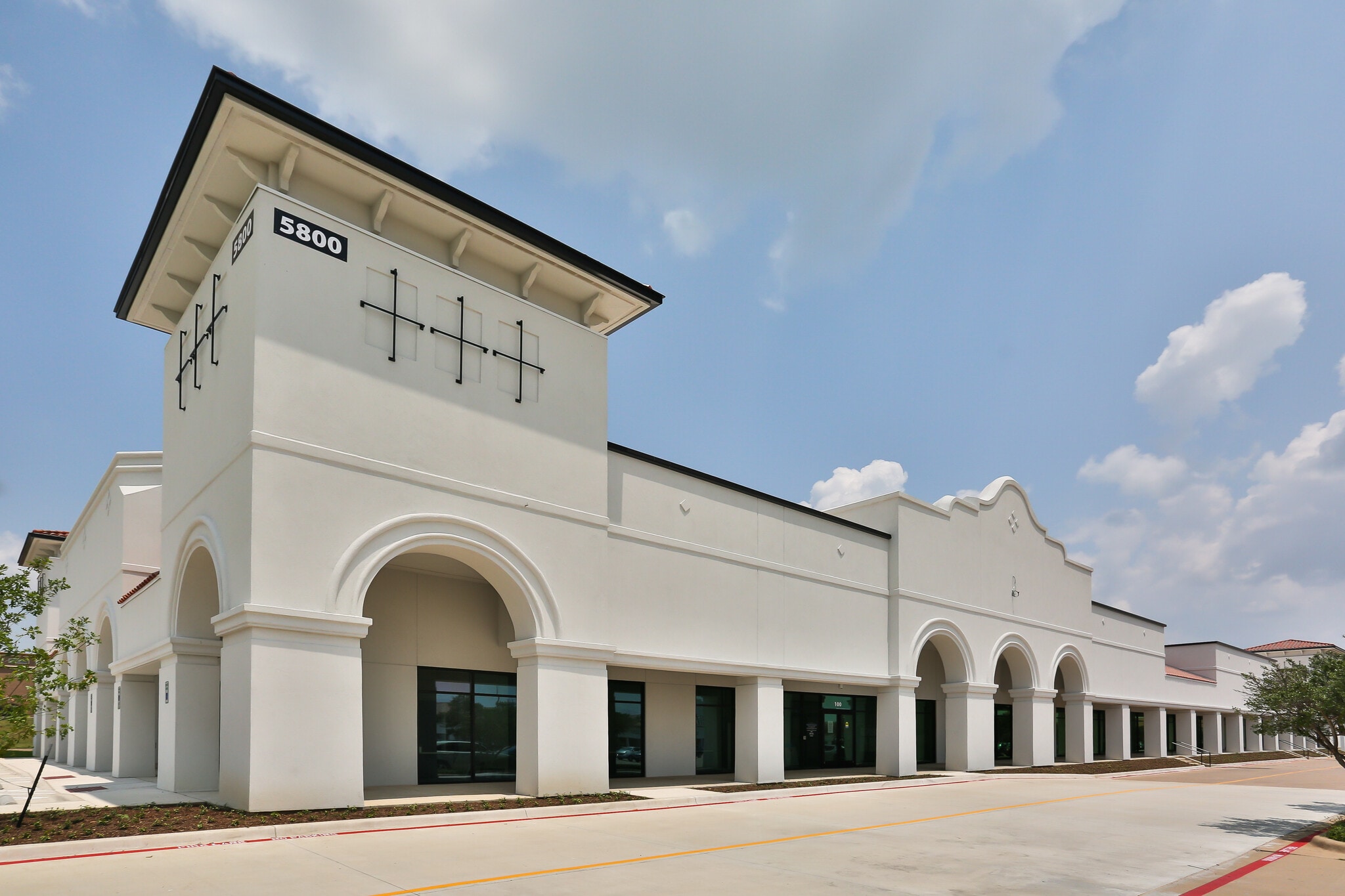 5800 N Interstate 35, Denton, TX for lease Primary Photo- Image 1 of 24