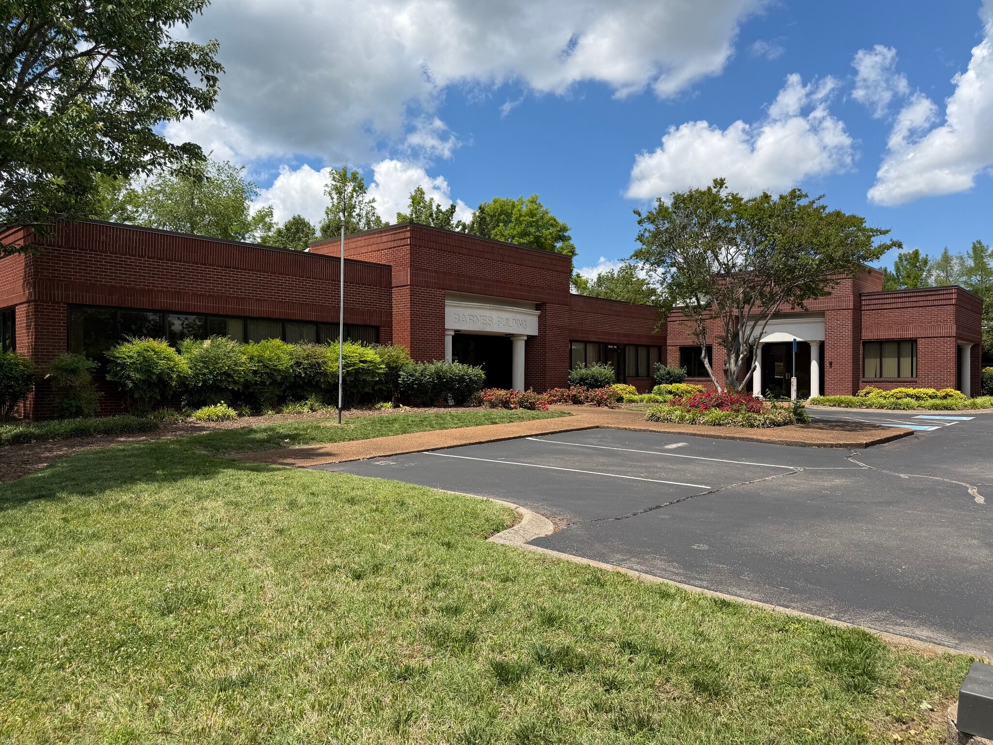 5400 Maryland Way, Brentwood, TN for lease Primary Photo- Image 1 of 30