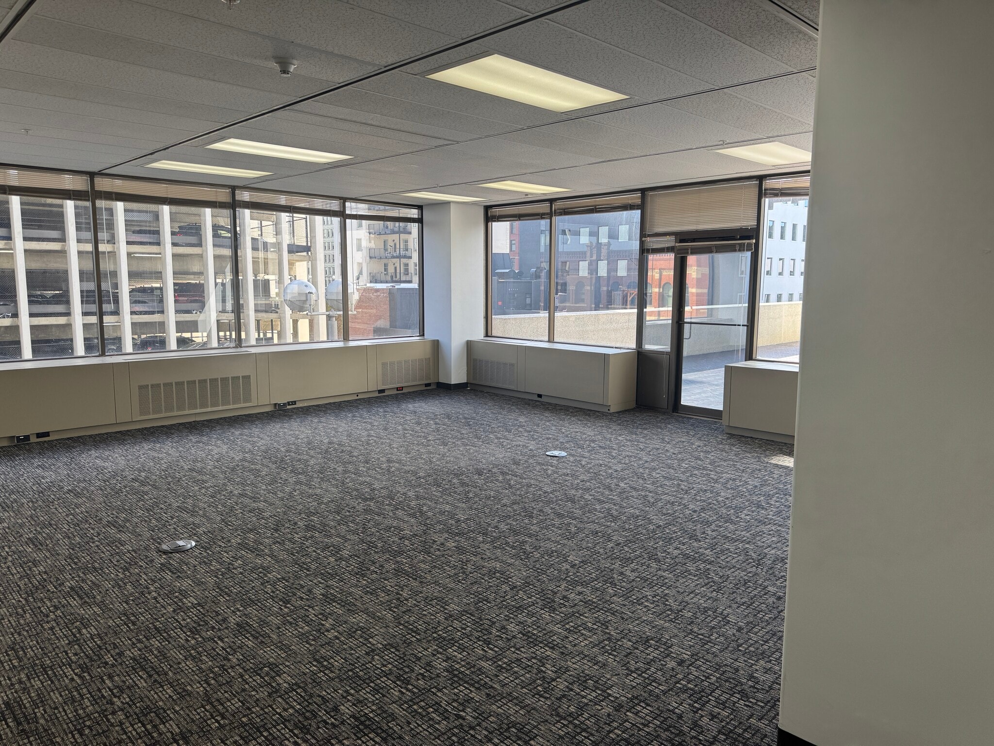 601 W Main Ave, Spokane, WA for lease Interior Photo- Image 1 of 4