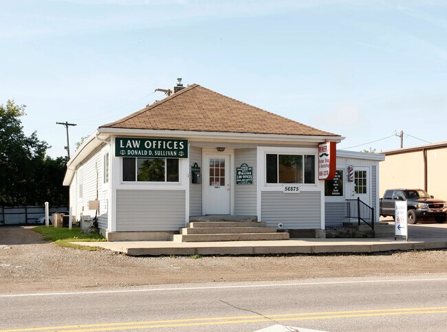 More details for 56875 Grand River Ave, New Hudson, MI - Retail for Sale