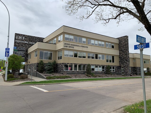 4710 50 St, Leduc, AB à vendre - Photo du bâtiment - Image 1 de 19
