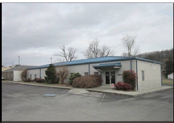 3006 Tazewell Pike, Knoxville, TN à vendre Photo du bâtiment- Image 1 de 2