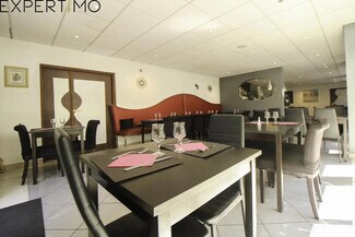 Plus de détails pour Commerce de détail à vendre