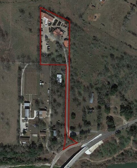 11904 Old San Antonio Rd, Manchaca, TX à louer - Photo principale - Image 1 de 12