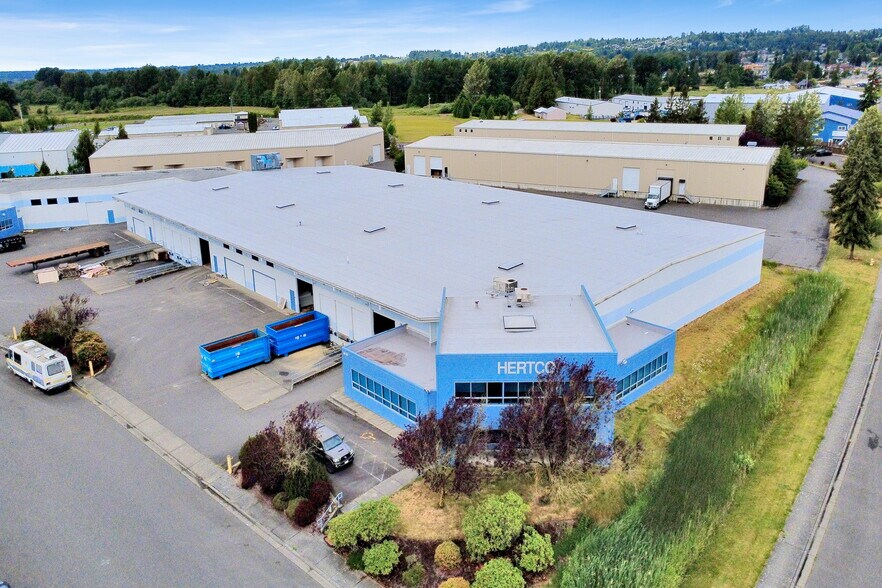 1810 Scout Pl, Ferndale, WA à vendre - Photo du bâtiment - Image 1 de 15