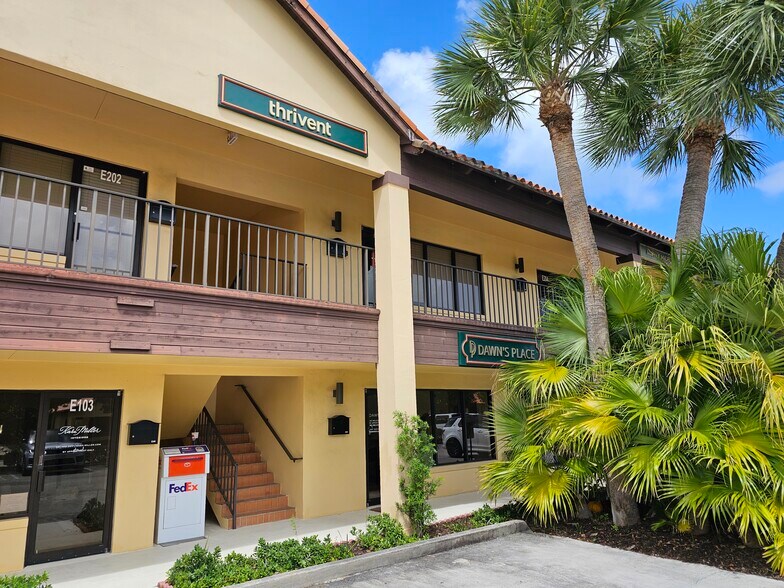 725 N Hwy A1A, Jupiter, FL à louer - Photo du bâtiment - Image 3 de 15
