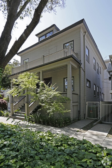 720 14th St, Sacramento, CA à vendre - Photo du bâtiment - Image 3 de 6