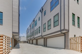 Plus de détails pour 4950 Cedar Springs Rd, Dallas, TX - Multi-résidentiel à vendre