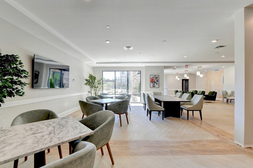 1495 Satellite Blvd NW, Suwanee, GA à louer - Photo intérieure - Image 2 de 37