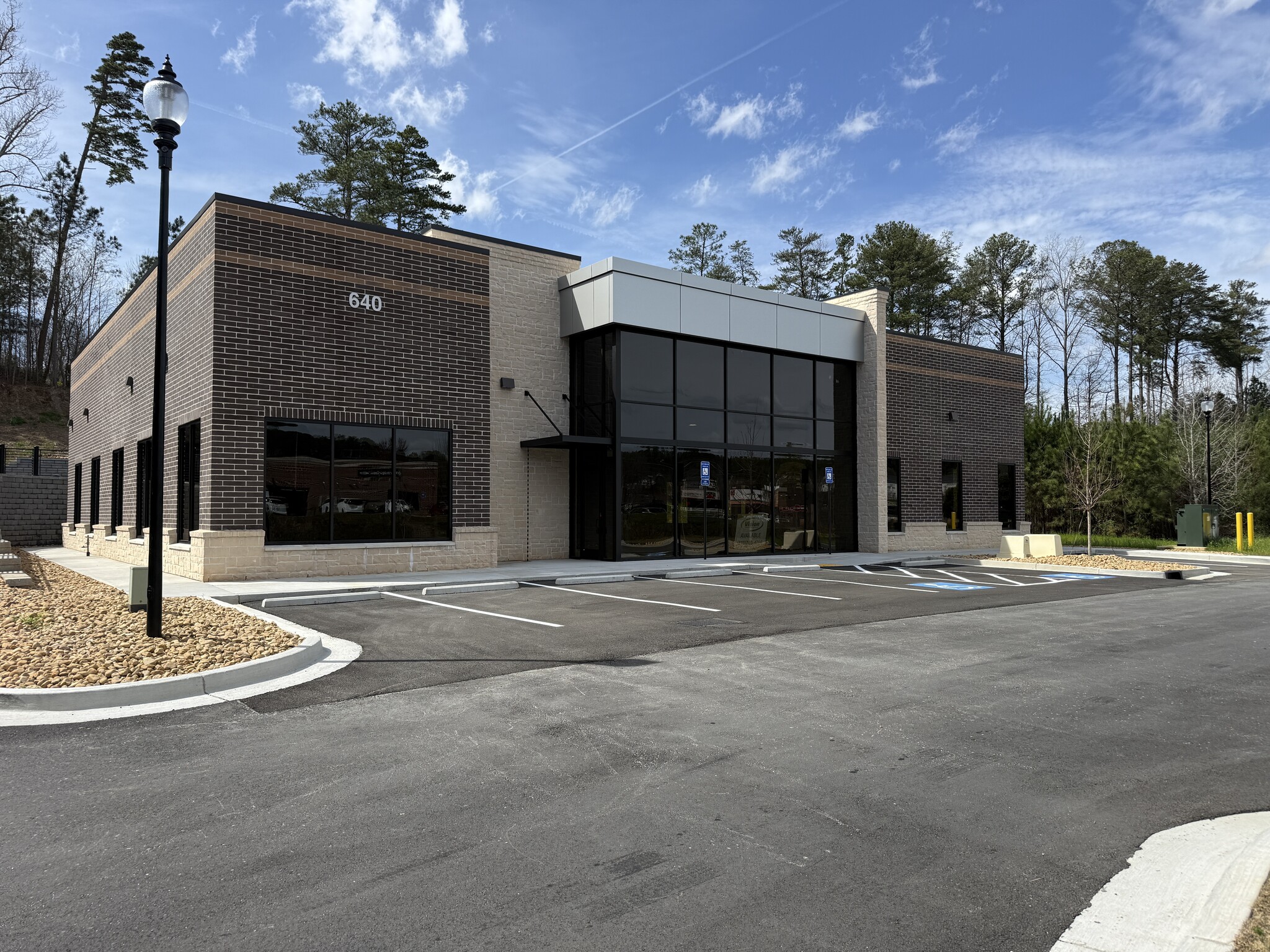 640 Claremore Professional Way, Woodstock, GA à louer Photo principale- Image 1 de 17