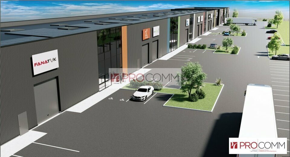 Flex in Chartres for sale - Building Photo - Image 3 of 12