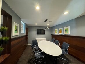 800 W Ivy St, San Diego, CA for lease Interior Photo- Image 1 of 7