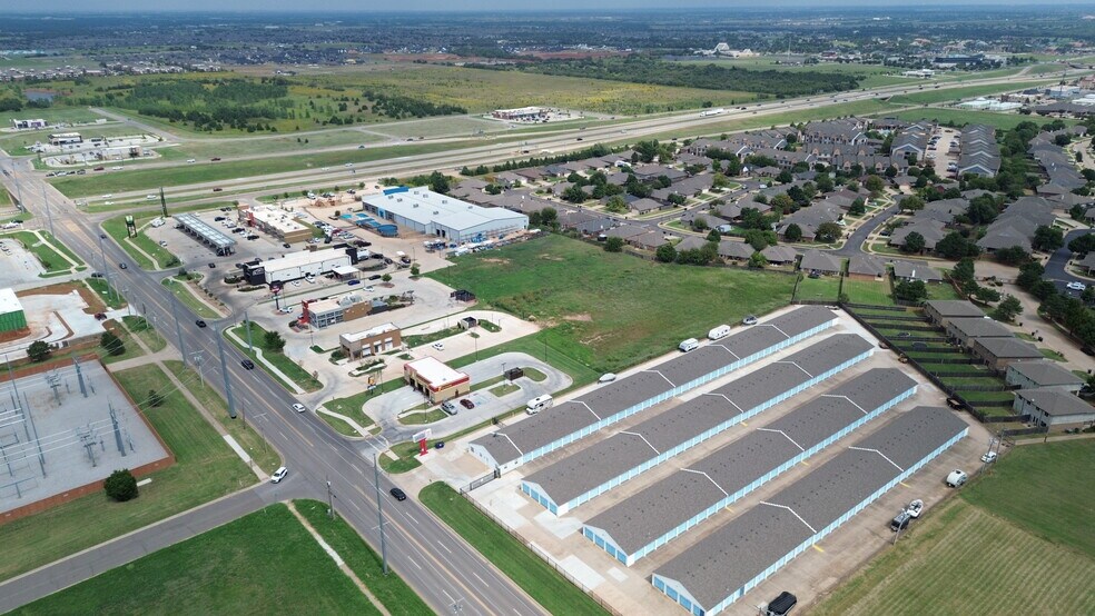 N Rockwell Ave & W Memorial ave, Oklahoma City, OK for sale - Primary Photo - Image 1 of 6