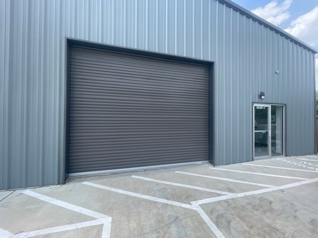 10030 Burnside Ln, Houston, TX for lease - Building Photo - Image 3 of 20