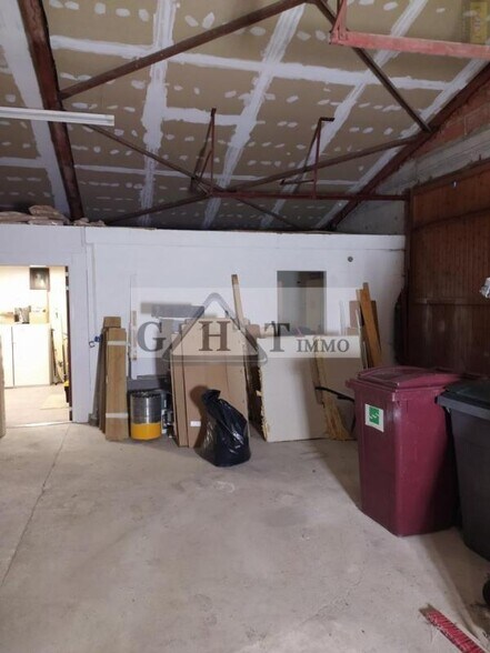 Industrial in Montévrain for sale - Interior Photo - Image 2 of 5