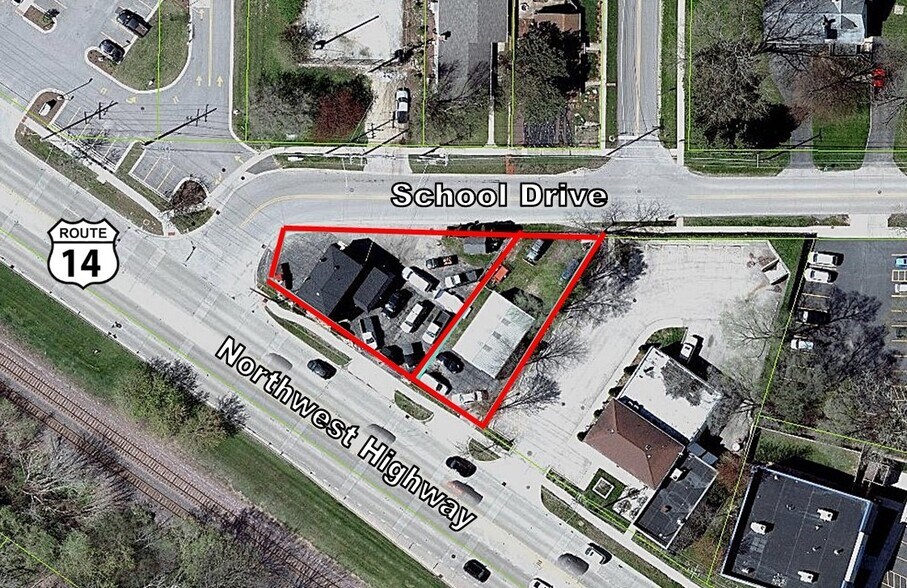 670 Northwest Hwy, Fox River Grove, IL à vendre - Photo du bâtiment - Image 2 de 11