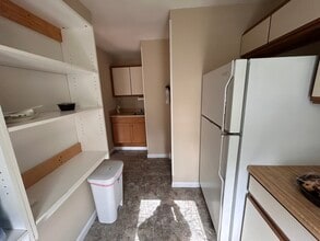 5835-5841 Allentown Rd, Camp Springs, MD for lease Interior Photo- Image 2 of 7