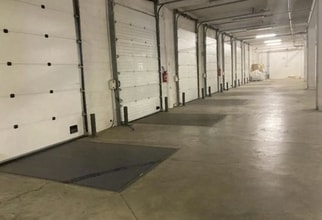 Office in Saint-Denis for lease Interior Photo- Image 1 of 2