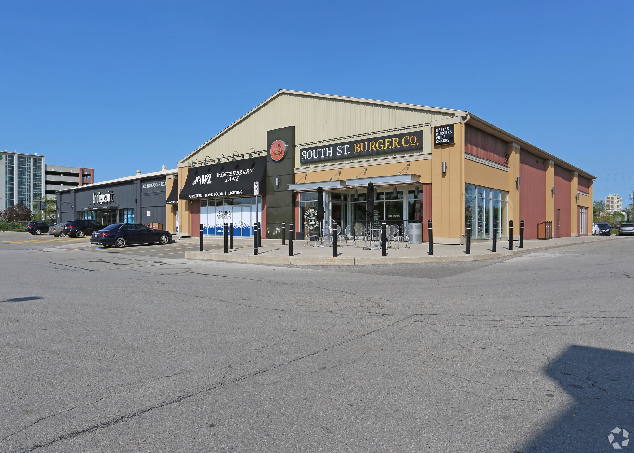 485 Trafalgar Rd, Oakville, ON for sale Primary Photo- Image 1 of 1