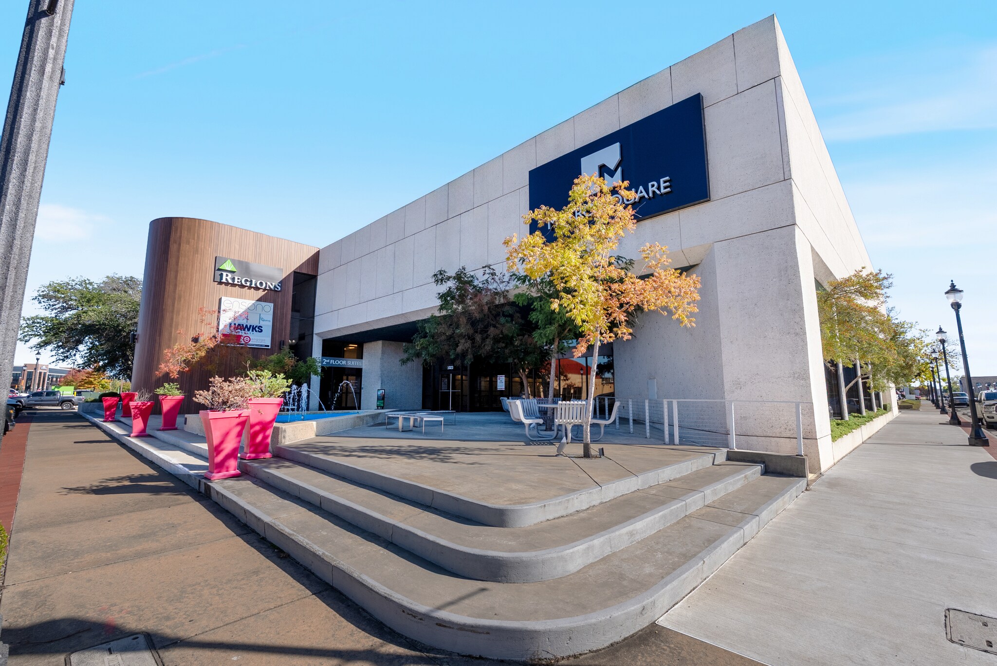 1023 Main St, Conway, AR à louer Photo principale- Image 1 de 11