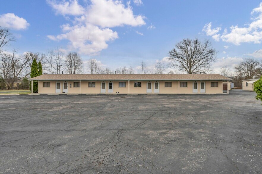 44077 Oberlin Elyria Rd, Oberlin, OH à vendre - Photo du bâtiment - Image 3 de 59