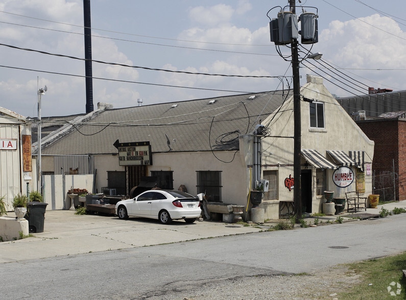 556 SW Tift St, Atlanta, GA for sale - Primary Photo - Image 1 of 2