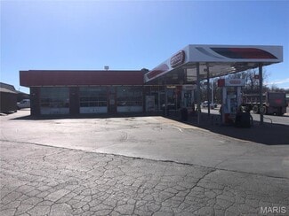 More details for 3949 Veterans Memorial Pky, Saint Peters, MO - Retail for Sale