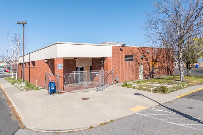 More details for 2716 N Argonne Rd, Spokane, WA - Retail for Sale