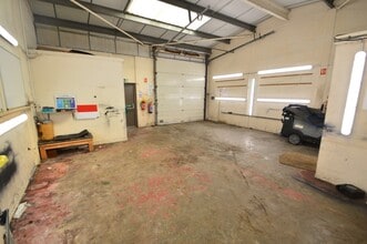 Howard Ave, Barnstaple for lease Interior Photo- Image 2 of 2