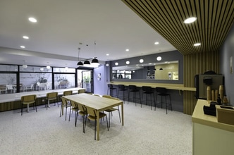 91-99 Avenue Aristide Briand, Montrouge à vendre Photo intérieure- Image 1 de 1