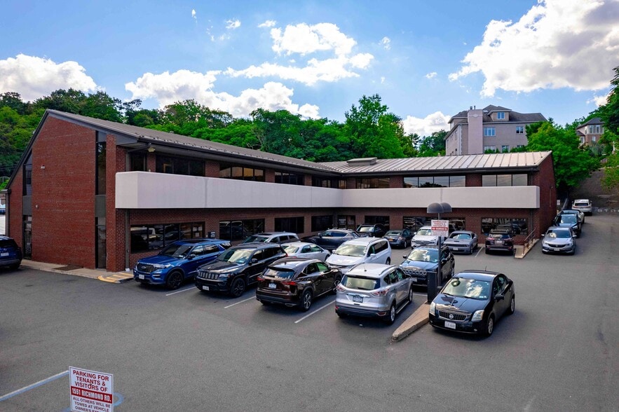 1551 Richmond Rd, Staten Island, NY for sale - Building Photo - Image 1 of 16