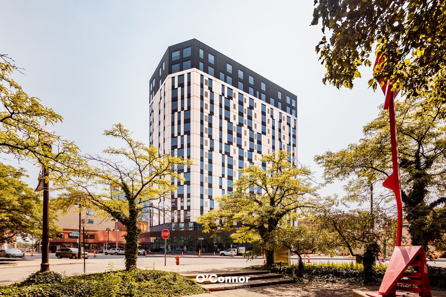 310 Gratiot Ave, Detroit, MI à louer - Photo du bâtiment - Image 2 de 4