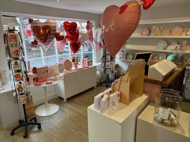 High St, Maidenhead à louer - Photo du bâtiment - Image 3 de 4