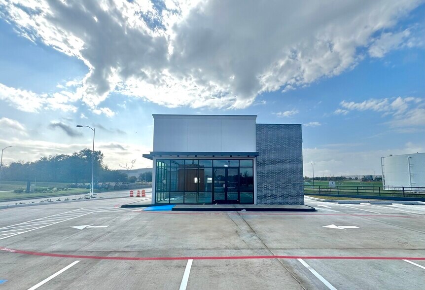 777 Cane Island Pkwy, Katy, TX à vendre - Photo du bâtiment - Image 3 de 3