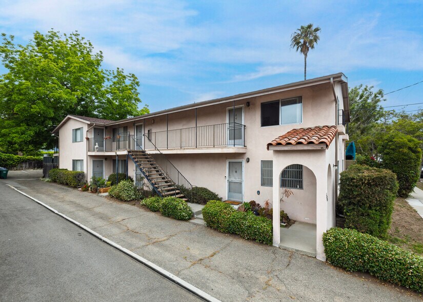 516 W Junipero St, Santa Barbara, CA à vendre - Photo du bâtiment - Image 3 de 6