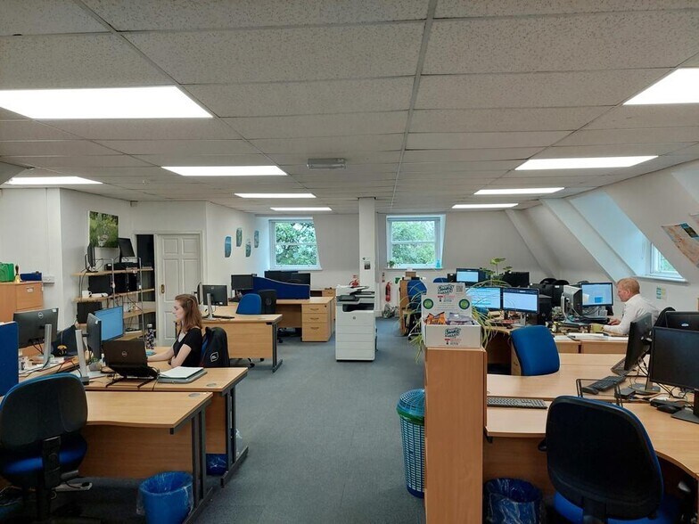 37 Parkfield Rd, Birmingham à louer - Photo du bâtiment - Image 3 de 25