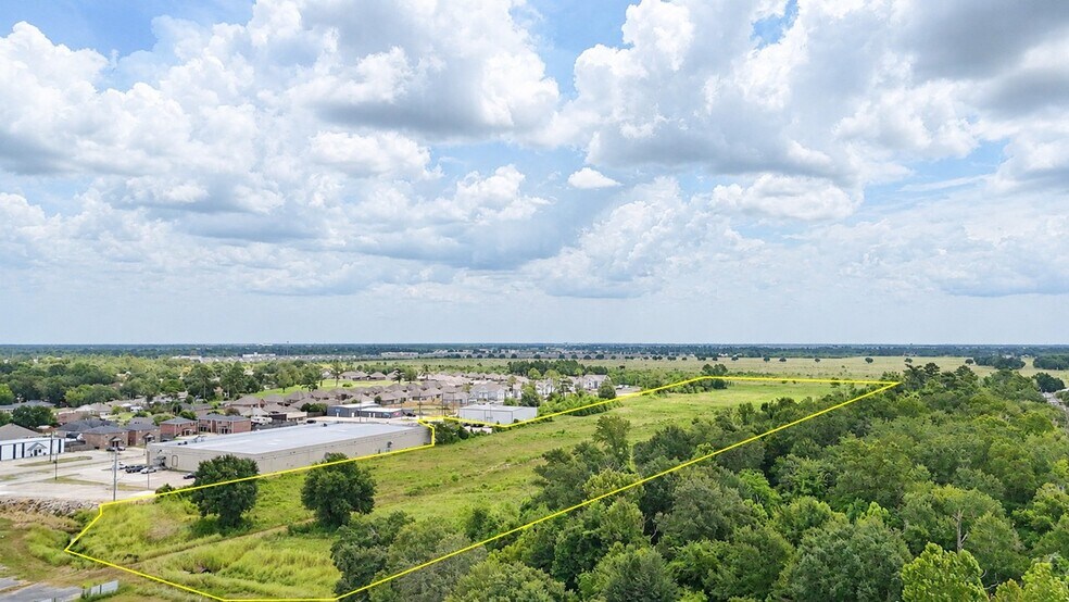 TBD Common Street, Lake Charles, LA à vendre - Photo du bâtiment - Image 2 de 5