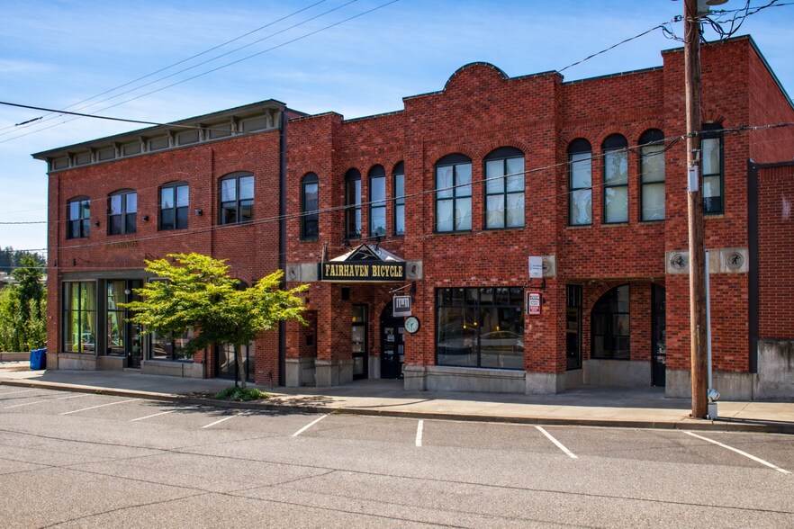 1108 11th St, Bellingham, WA à louer - Photo principale - Image 1 de 1