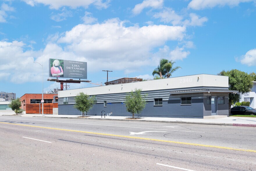 2332-2340 S Centinela Ave, Los Angeles, CA à louer - Photo du bâtiment - Image 3 de 15