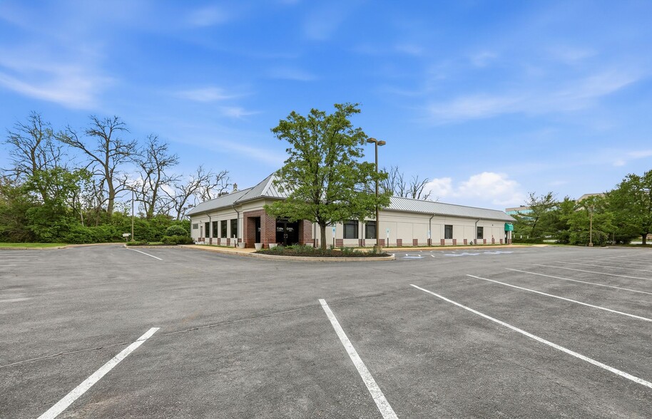 111 Arrandale Blvd, Exton, PA for lease - Building Photo - Image 3 of 25
