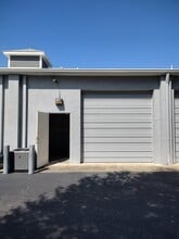 17218 Toledo Blade Blvd, Port Charlotte, FL à louer Photo intérieure- Image 1 de 1