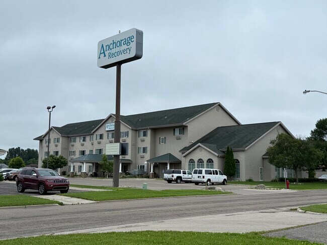 More details for 3027 S Frontage Rd, Moorhead, MN - Health Care for Sale