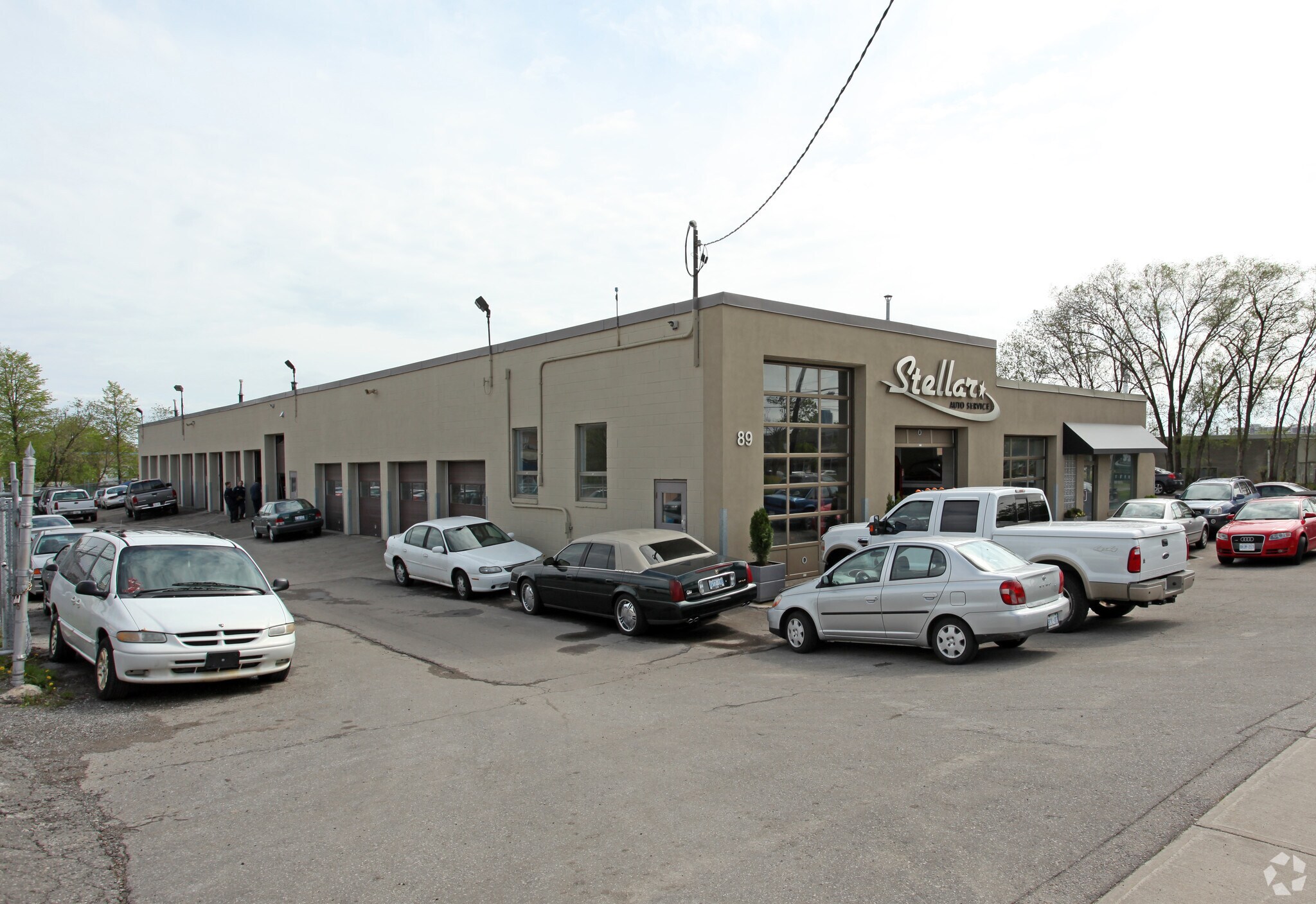 89-91 Sunrise Ave, Toronto, ON à vendre Photo du bâtiment- Image 1 de 1