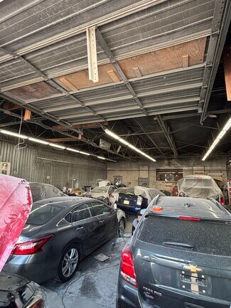 Plus de détails pour 8307 Torresdale Ave, Philadelphia, PA - Industriel à louer