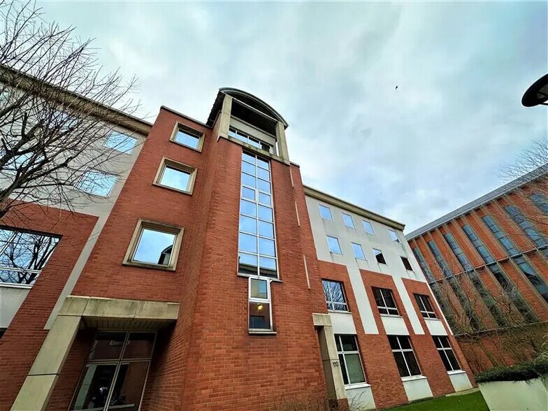 Office in Chevilly-Larue for lease - Building Photo - Image 1 of 5