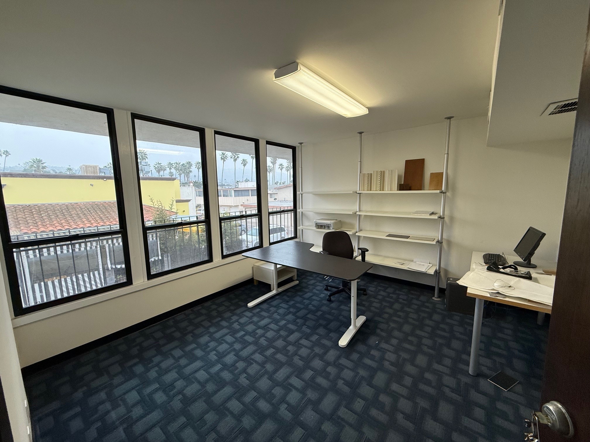 1801 S Catalina Ave, Redondo Beach, CA à louer Photo intérieure- Image 1 de 3