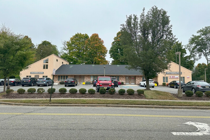 2 North Rd, Chester, NJ for sale - Primary Photo - Image 1 of 4